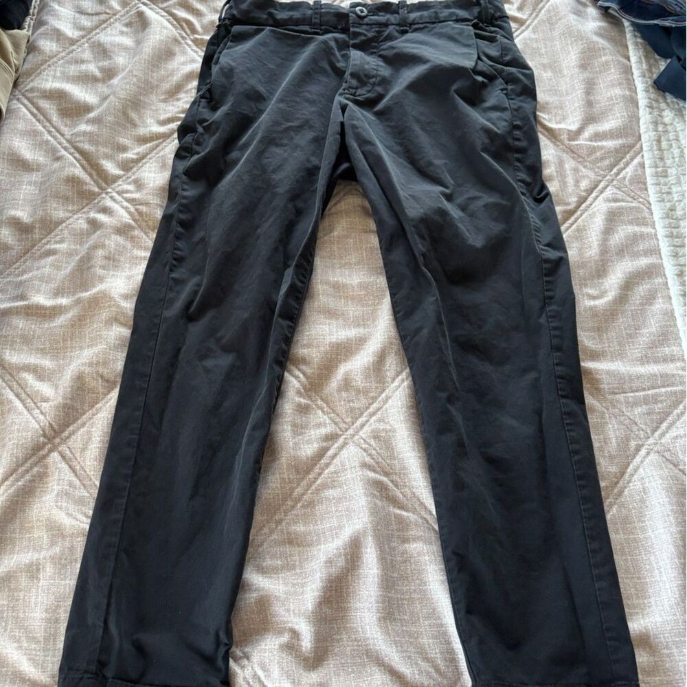 Abercrombie & Fitch: Stretch Chino Pants Black Men's Size 30W x 30L - Like New